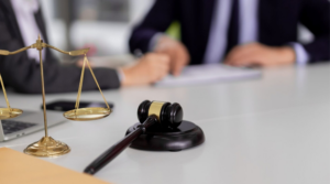 Civil Litigation Lawyer